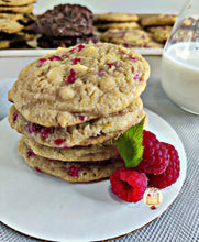 Load image into Gallery viewer, Raspberry White Chocolate
